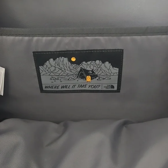 The North Face Jester Backpack! EXCELLENT Condition! - Picture 5 of 5